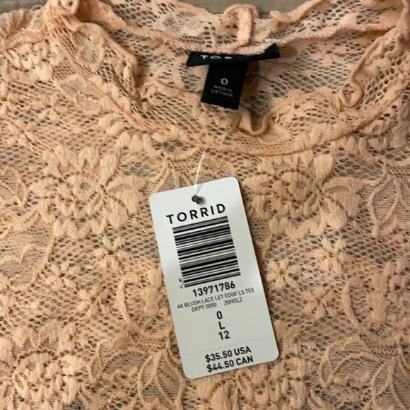 Torrid lace top - Picture 3 of 3